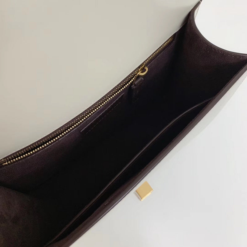 Amelia - YSL Bag - 3851