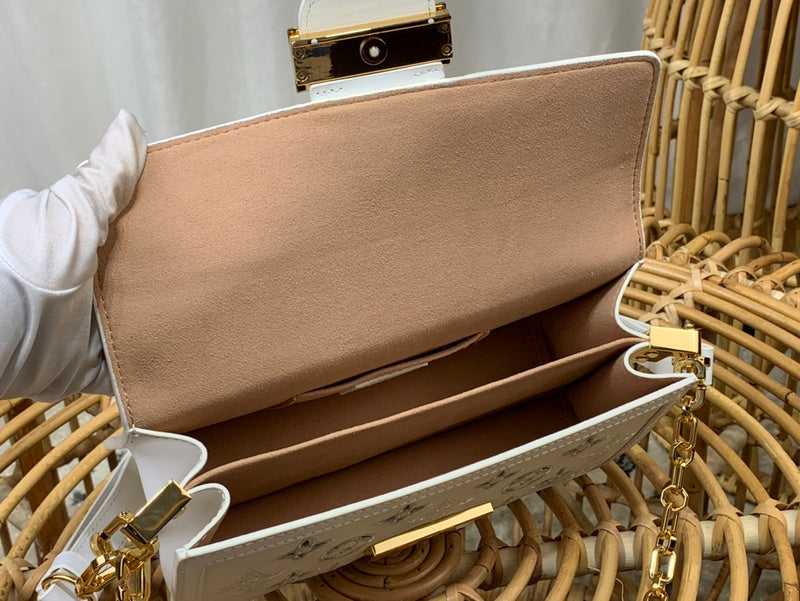 Amelia - LOV Lady Bags - 370