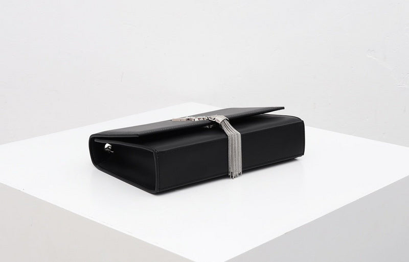 Amelia - YSL Bag - 3528
