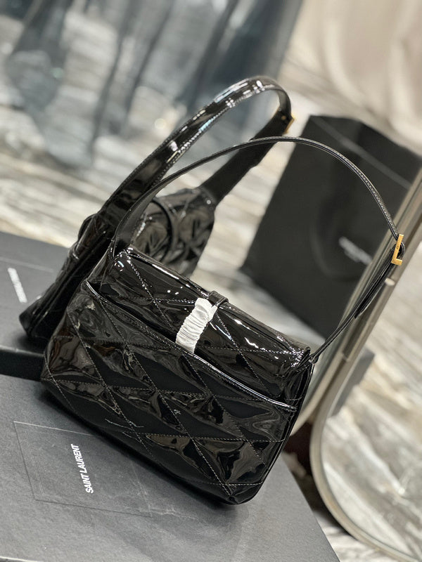 Amelia - YSL Bag - 1763