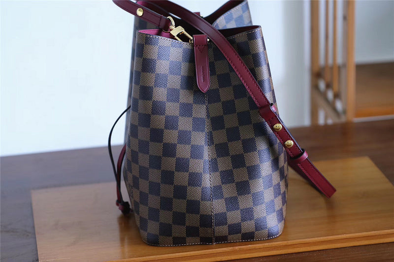 Fan Fashion Lu-Vi bags - 8572