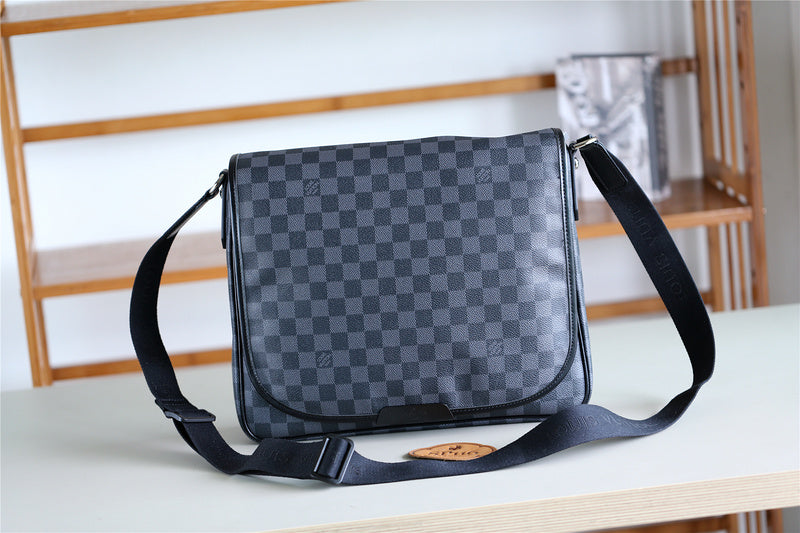 Fan Fashion Lu-Vi bags - 10469