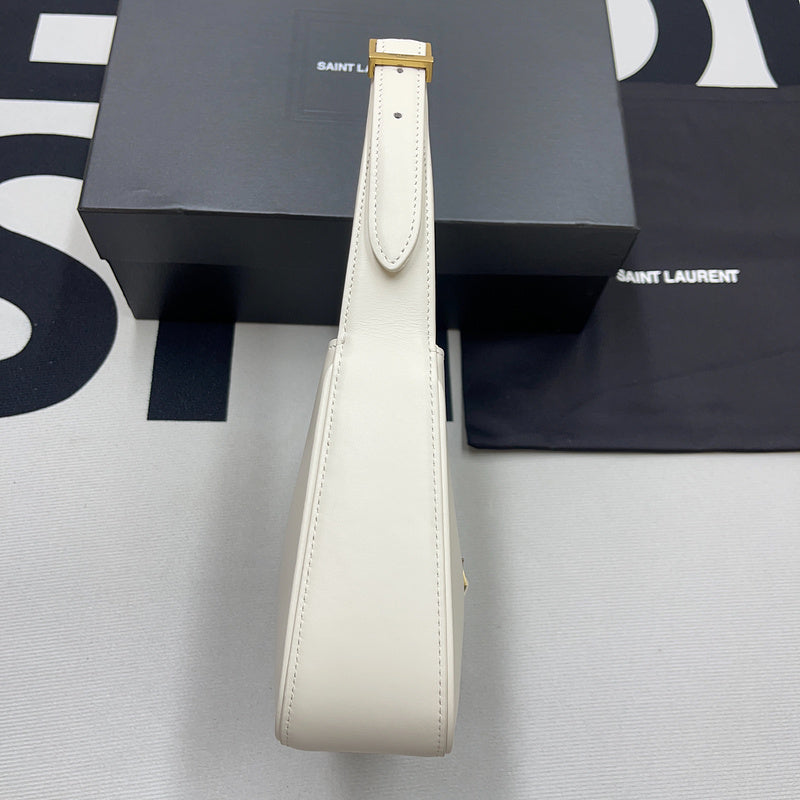 Amelia - YSL Bag - 2006
