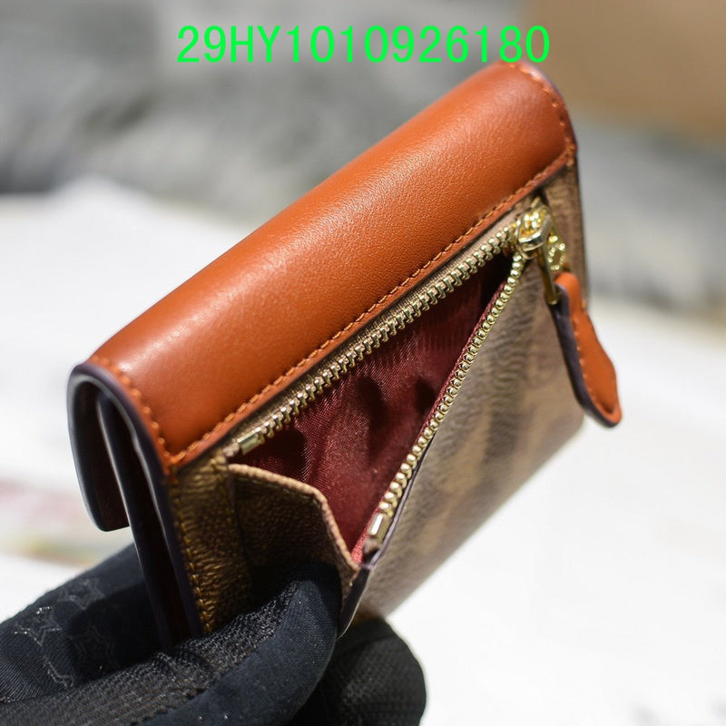 Amelia - CAH Wallet - 117