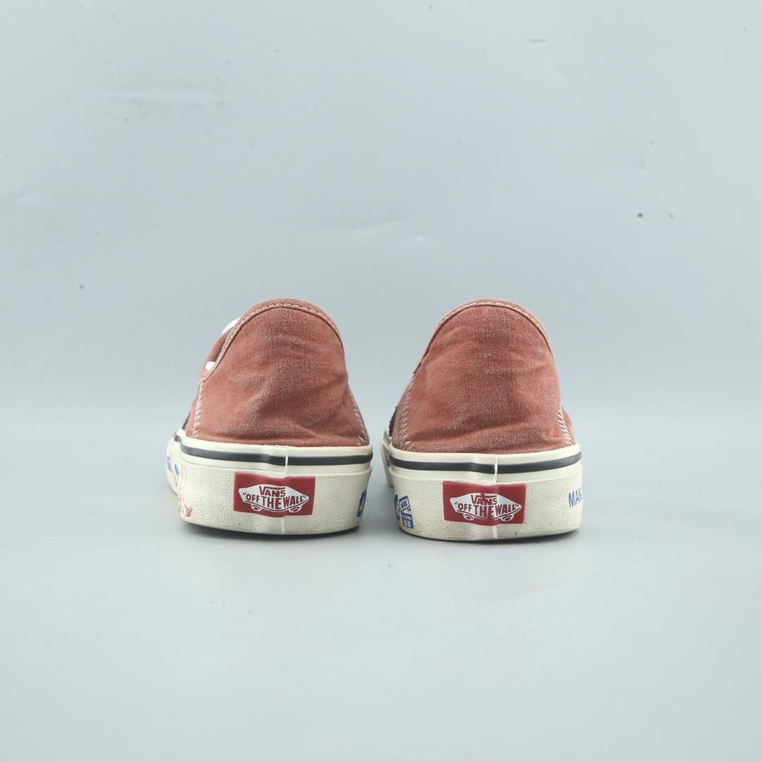 VANS AUTHENTIC