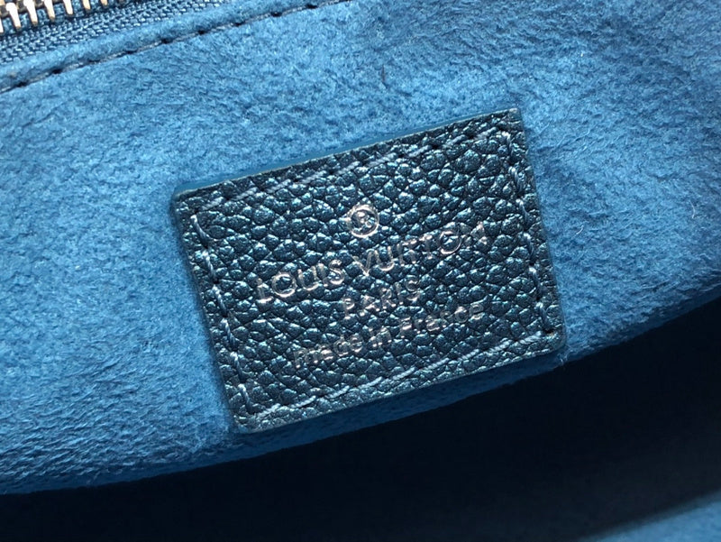Fan Fashion Lu-Vi bags - 17395