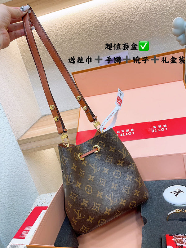 Amelia - LV Bags - 14597