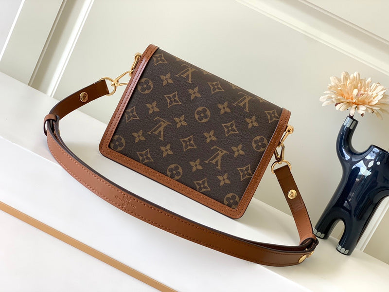 Amelia's Bag Gallery - LOV Bags - 825