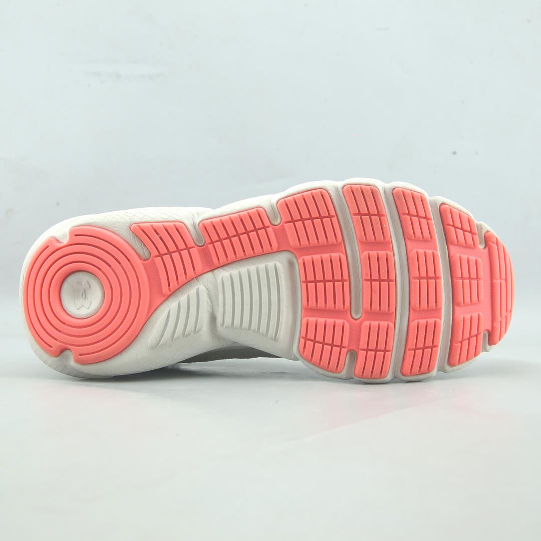 UNDER ARMOUR CHARGED VERSSERT SPECKLE
