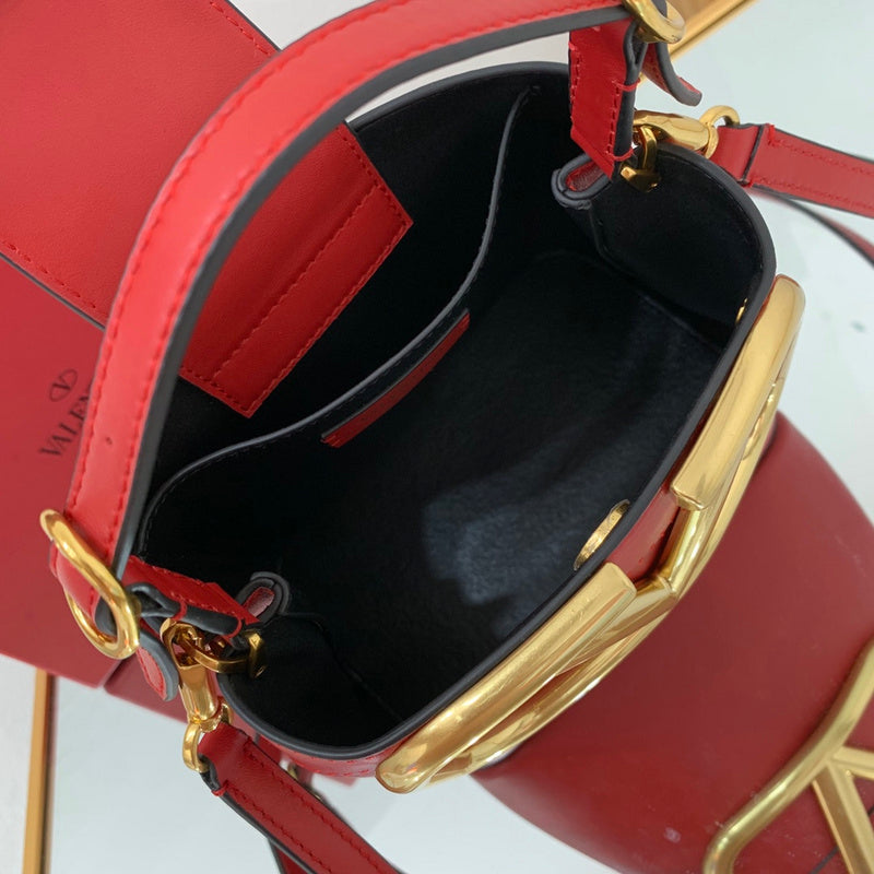 VAL LUXURY BAGS - FOR FASHION LOVERS  AFFORDABLE LUXURY BAGS- 1250
