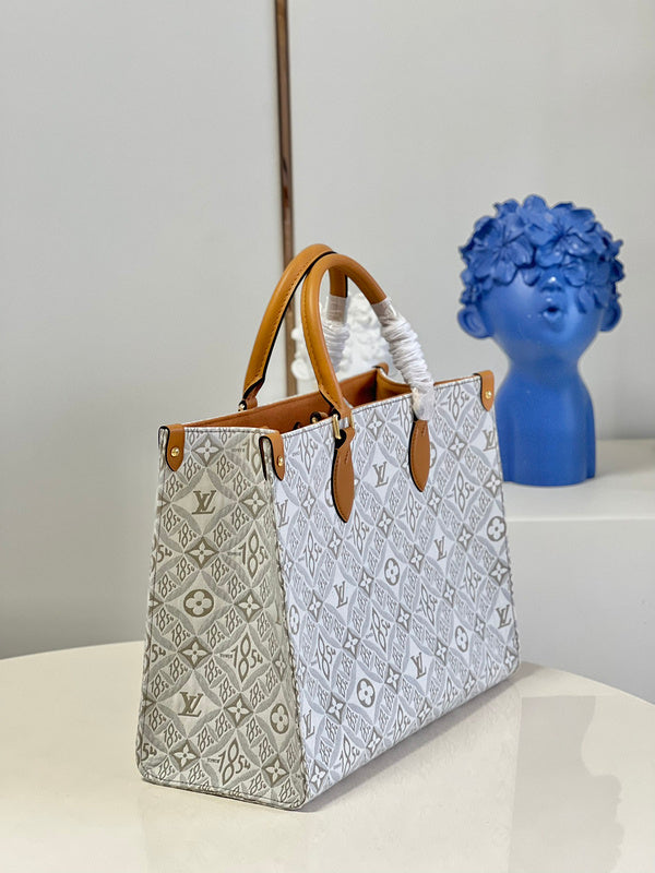 Fan Fashion Lu-Vi bags - 17157