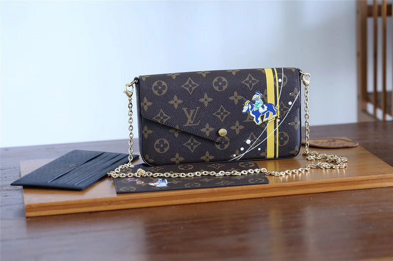 Fan Fashion Lu-Vi bags - 9012