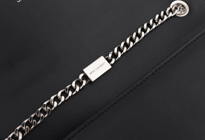 Amelia - YSL Bag - 3528