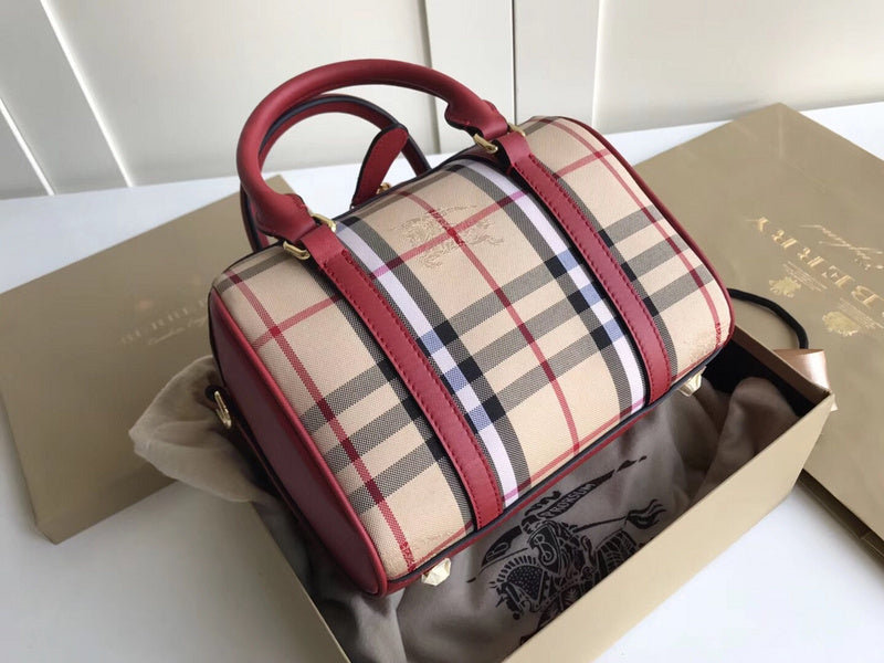 Burberry Bags - Bagsattire   237