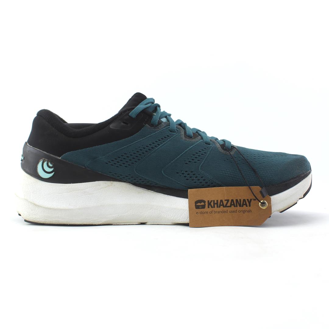 TOPO ATHLETIC PHANTOM 2