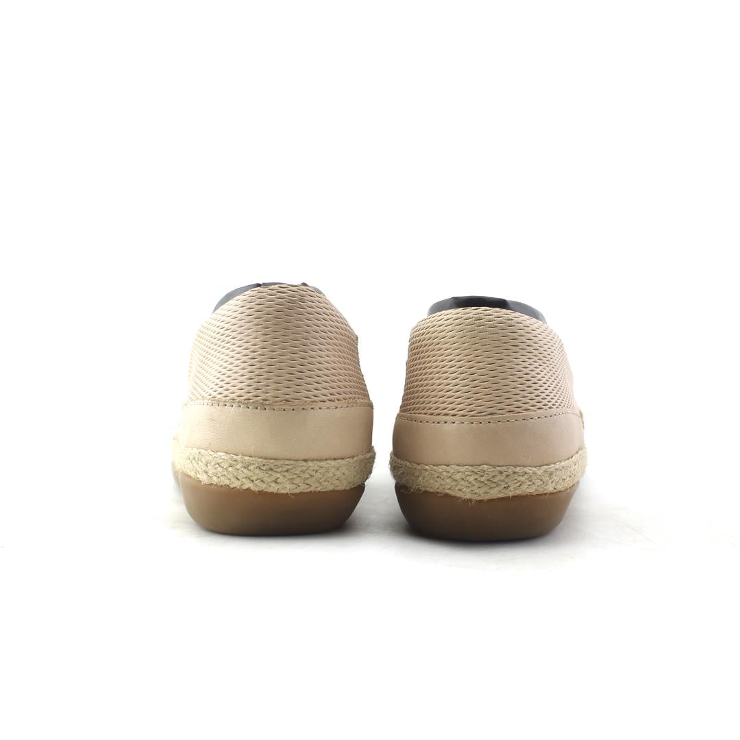 CLARKS COLLECTION