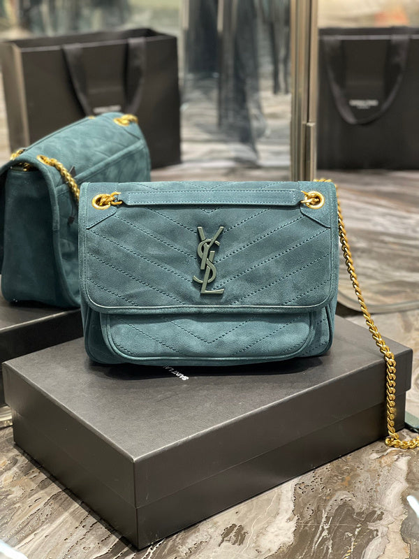 Amelia - YSL Bag - 3900