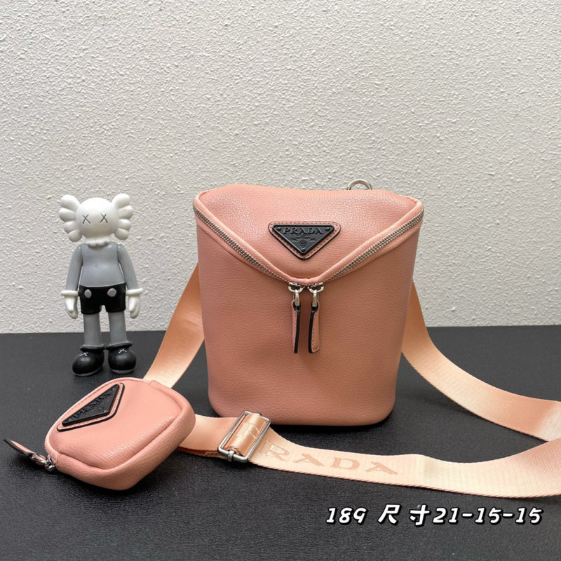 Barnes-Bags - Prada Bags - 963