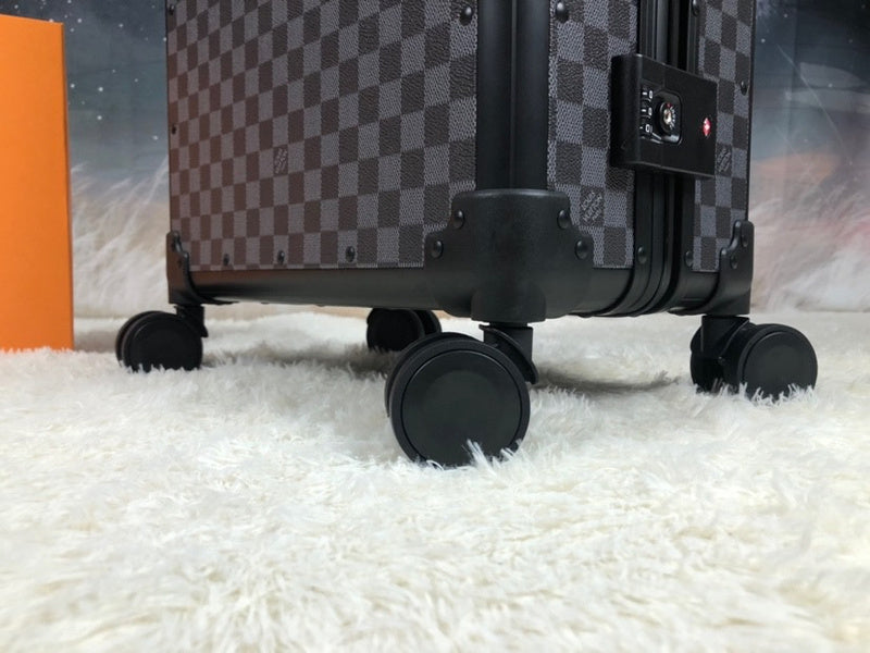 Fan Fashion Lu-Vi bags - 11407