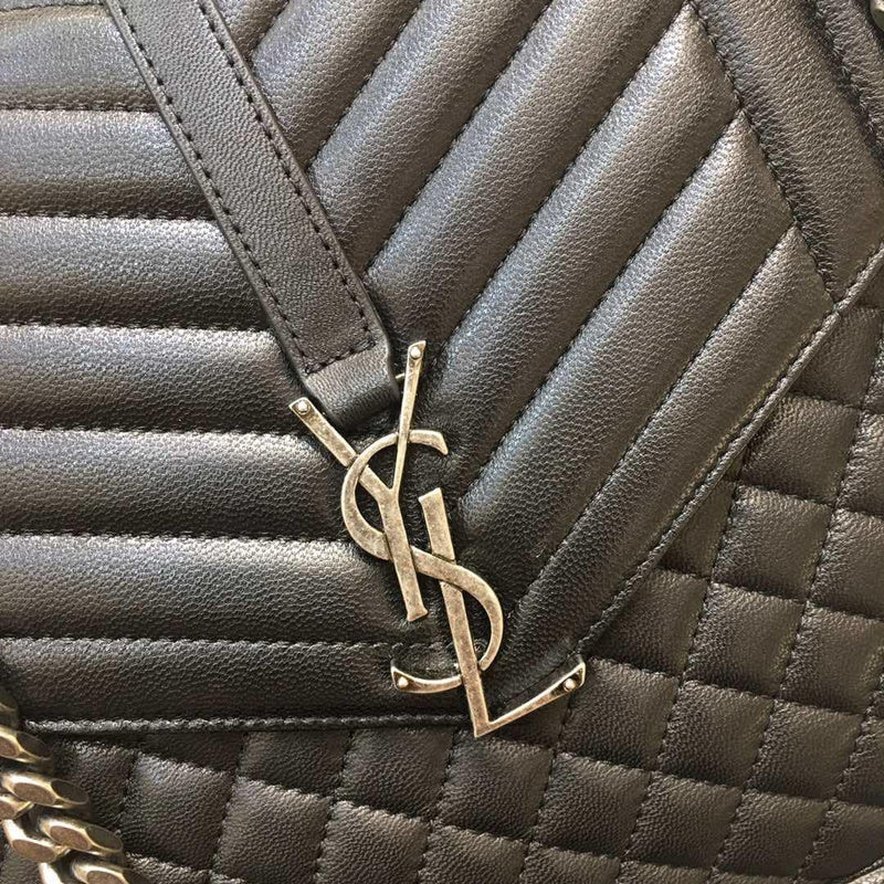 Amelia - YSL Bag - 2667