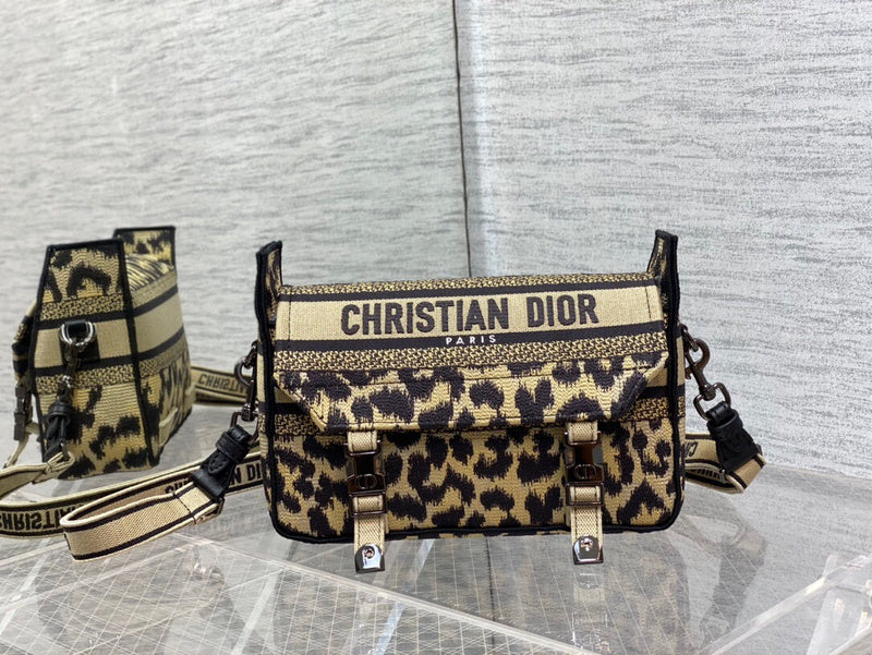 Amelia- DYOR BAGS - DESIGNER HANDBAGS  - 2202