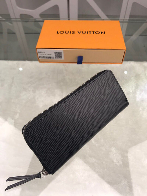 Fan Fashion Lu-Vi bags - 9011