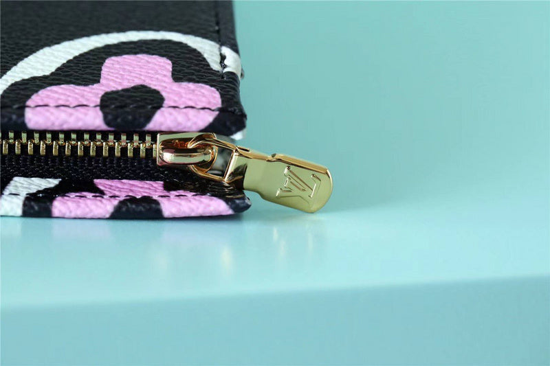 Fan Fashion Lu-Vi bags - 8904
