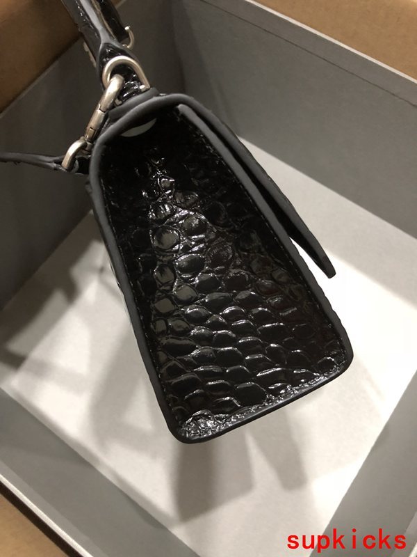 Amelia- BG Hourglass Bags - 010