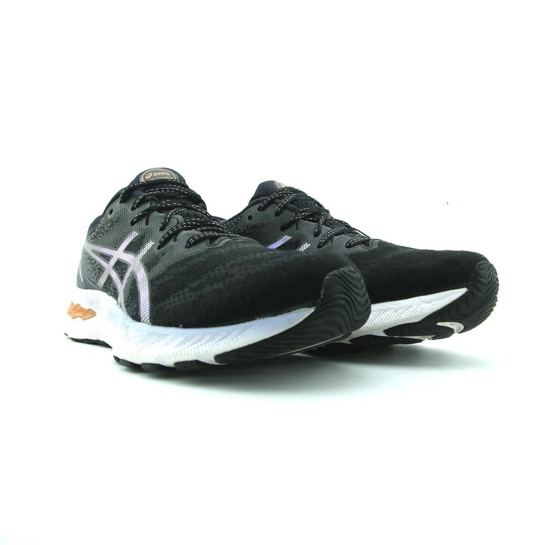 ASICS GEL NIMBUS 23