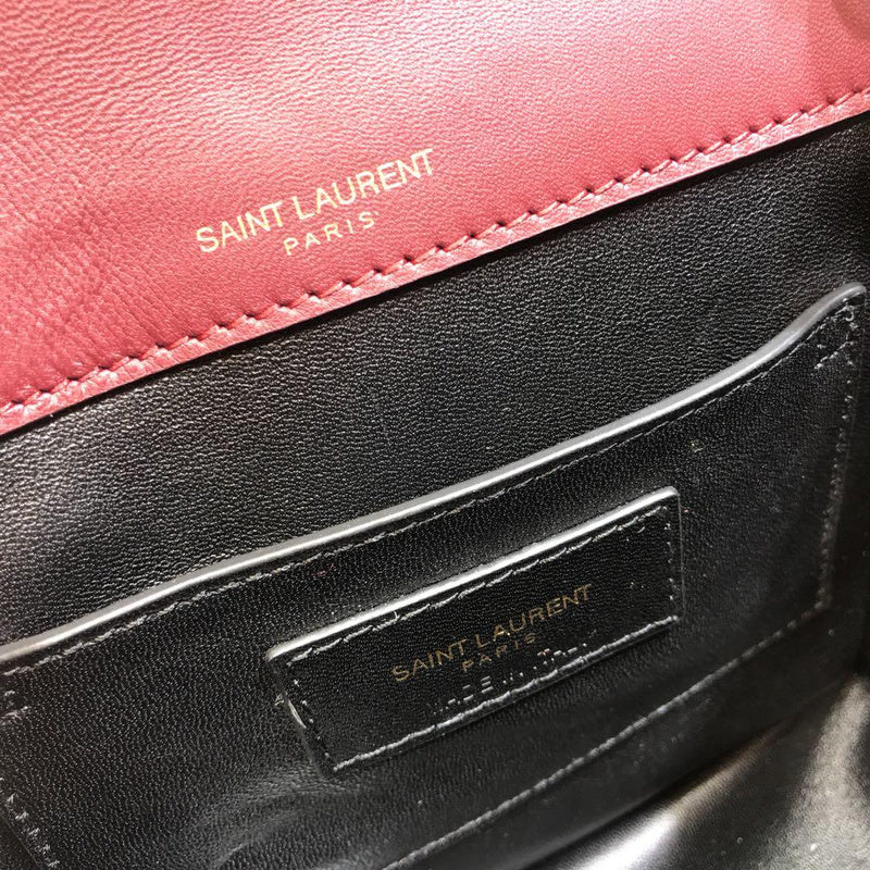 Amelia - YSL Bag - 2930