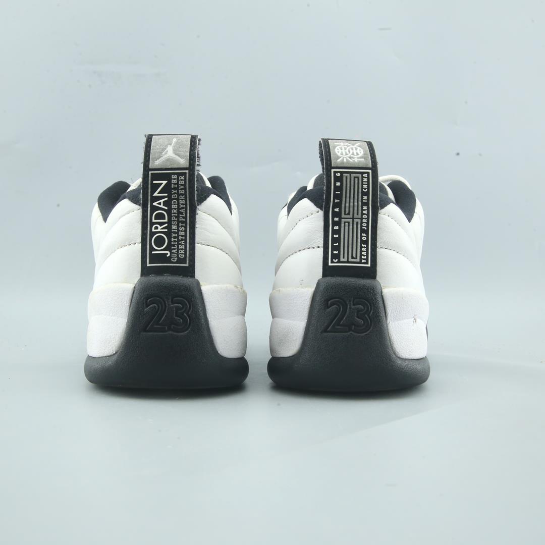 JORDAN 12 LOW