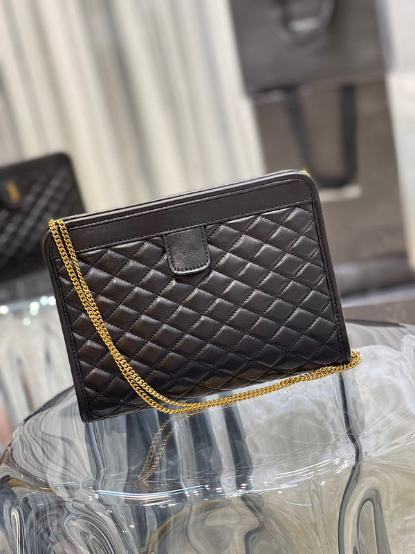Amelia - YSL Bag - 3755