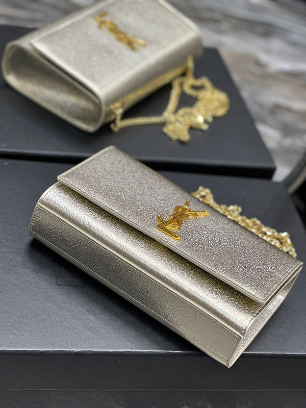 Amelia - YSL Bag - 1917