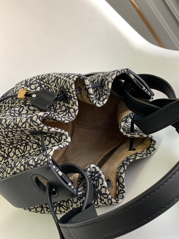 Amelia's Bag Gallery - LWO Bags - 719