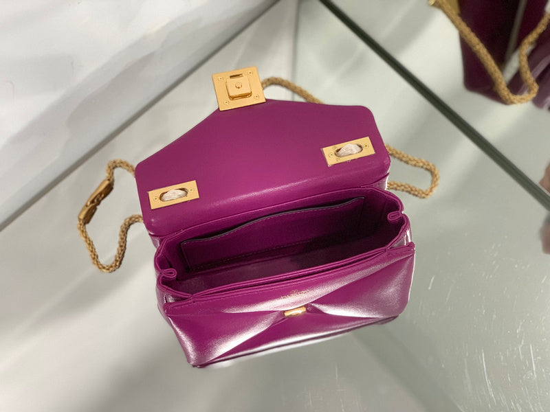 VAL LUXURY BAGS - FOR FASHION LOVERS  AFFORDABLE LUXURY BAGS- 530