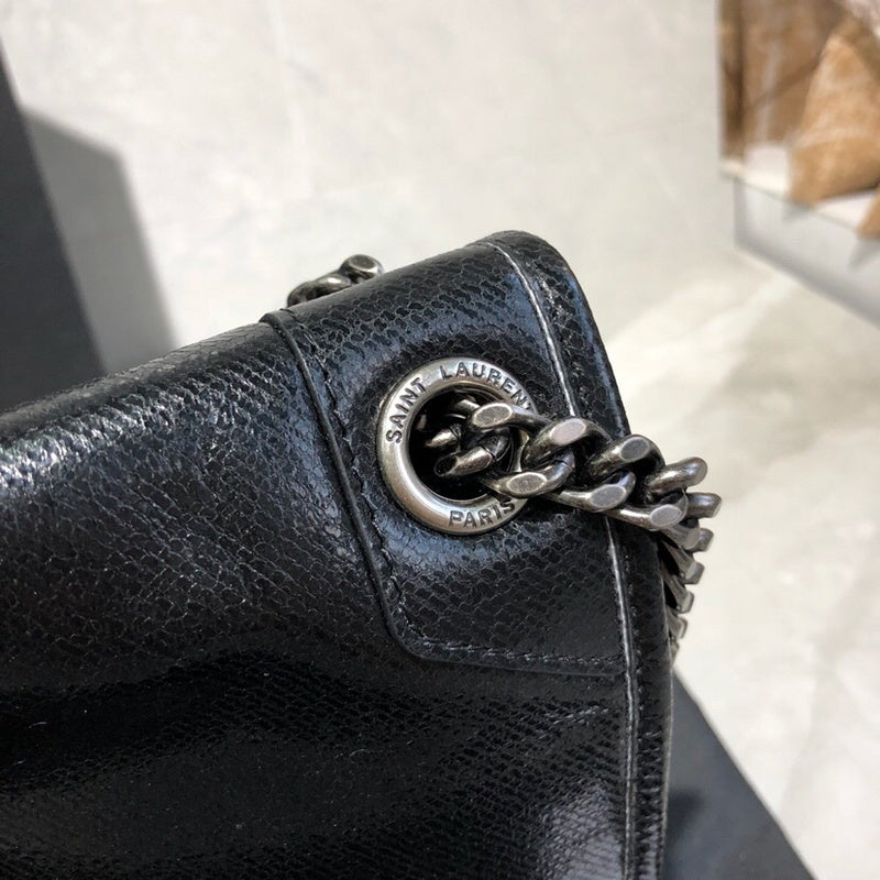 Amelia - YSL Bag - 4045