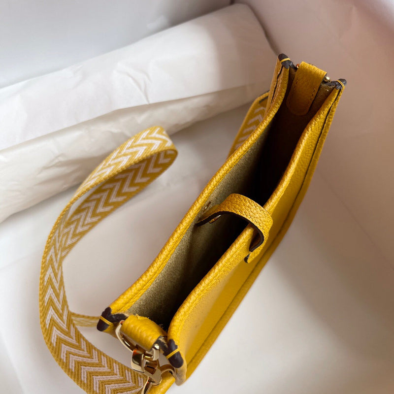 Amelia - HMS Bags - 1651