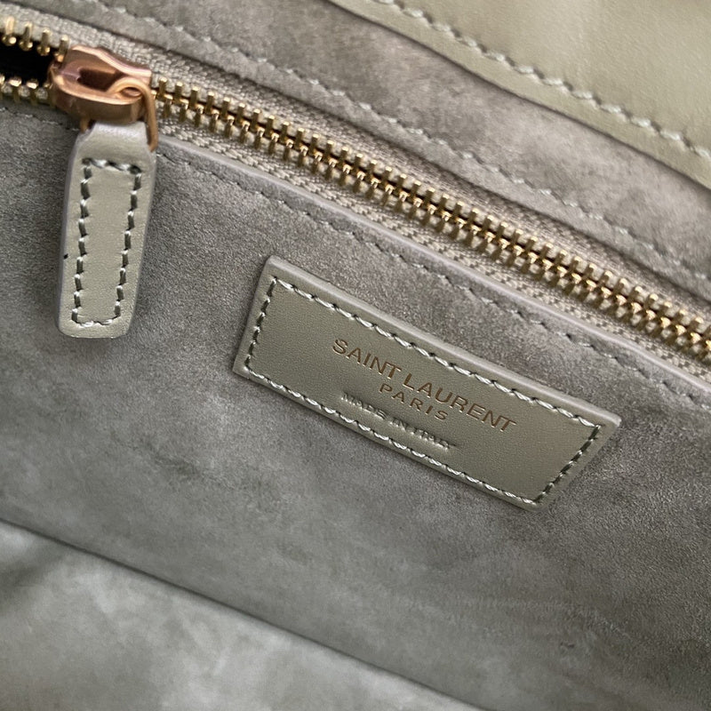 Amelia - YSL Bag - 3803
