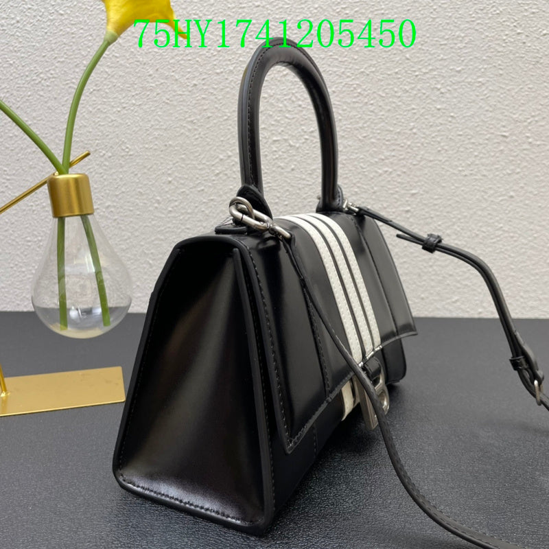 Amelia - BGA Bags - 1942