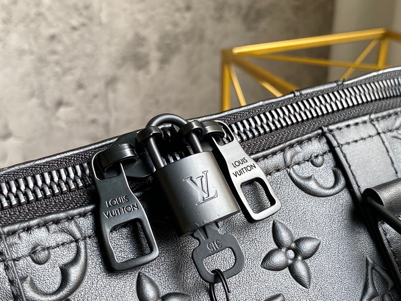 Fan Fashion Lu-Vi bags - 17434