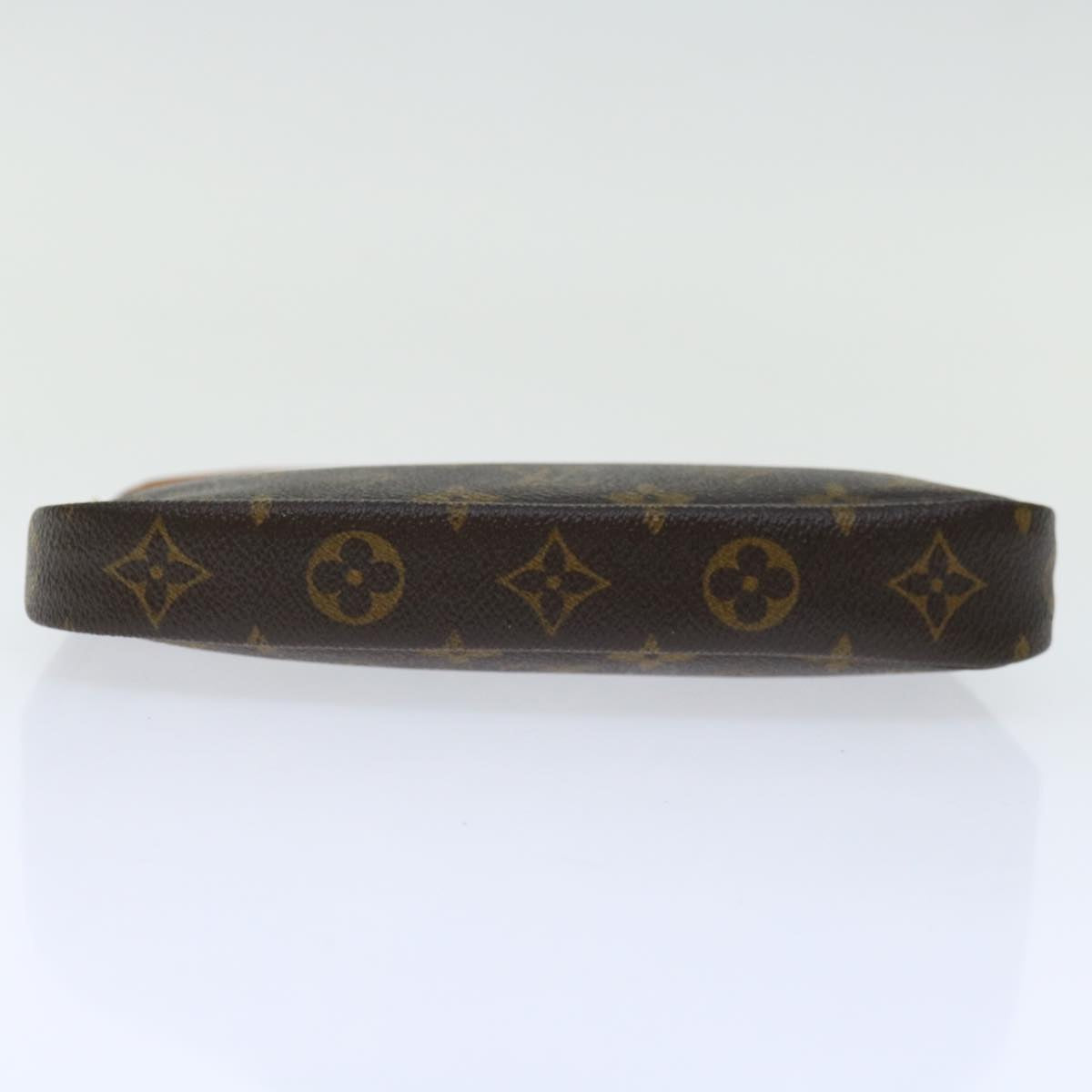 Louis Vuitton Pochette Accessoires  Canvas Clutch Bag