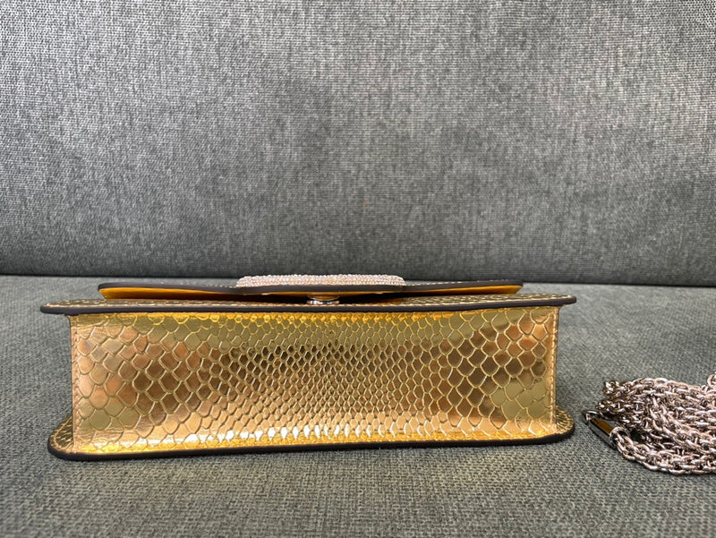 VAL LUXURY BAGS - FOR FASHION LOVERS  AFFORDABLE LUXURY BAGS- 810