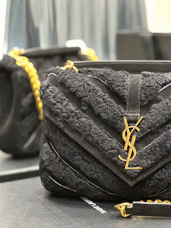 Amelia - YSL Bag - 3919