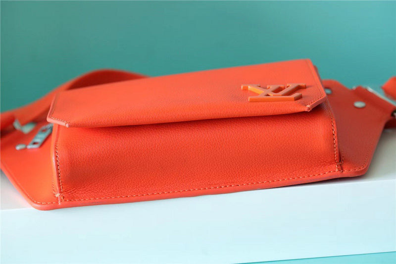 Fan Fashion Lu-Vi bags - 9981