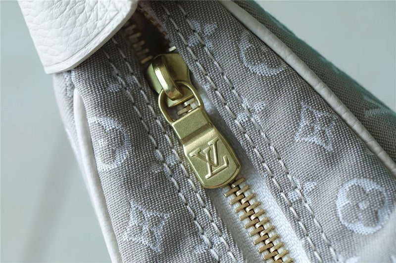 Fan Fashion Lu-Vi bags - 9943