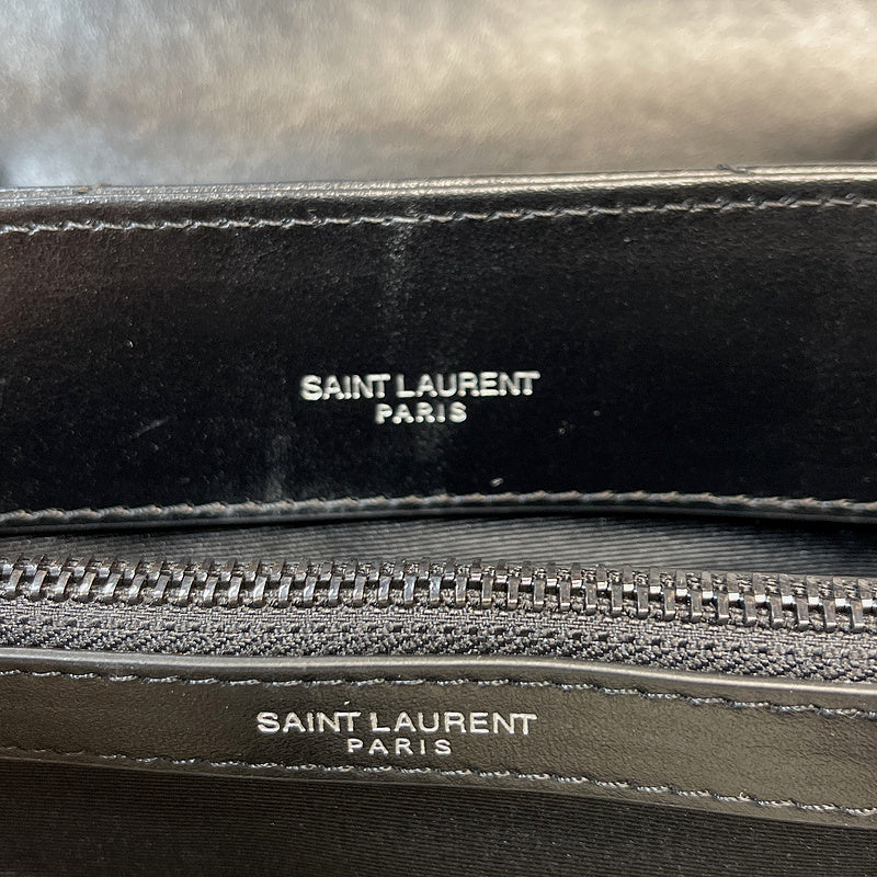 Amelia - YSL Bag - 2305