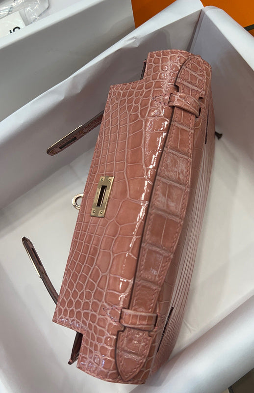Amelia - HMS Bags - 1523
