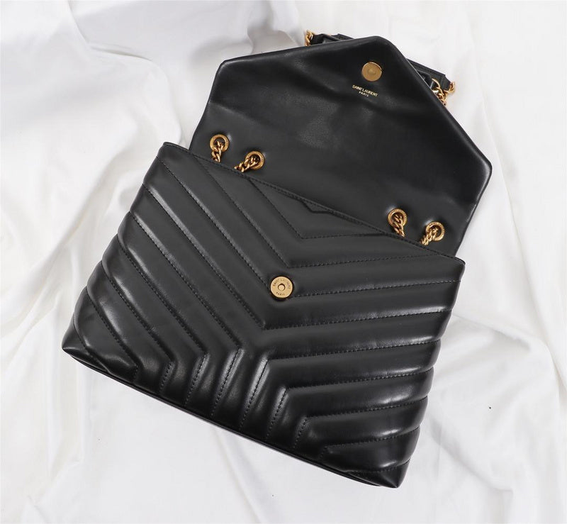 Amelia - YSL Bag - 2854