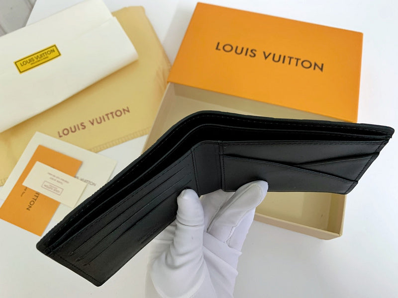 Amelia- LOV  Luxury  Wallets - 808