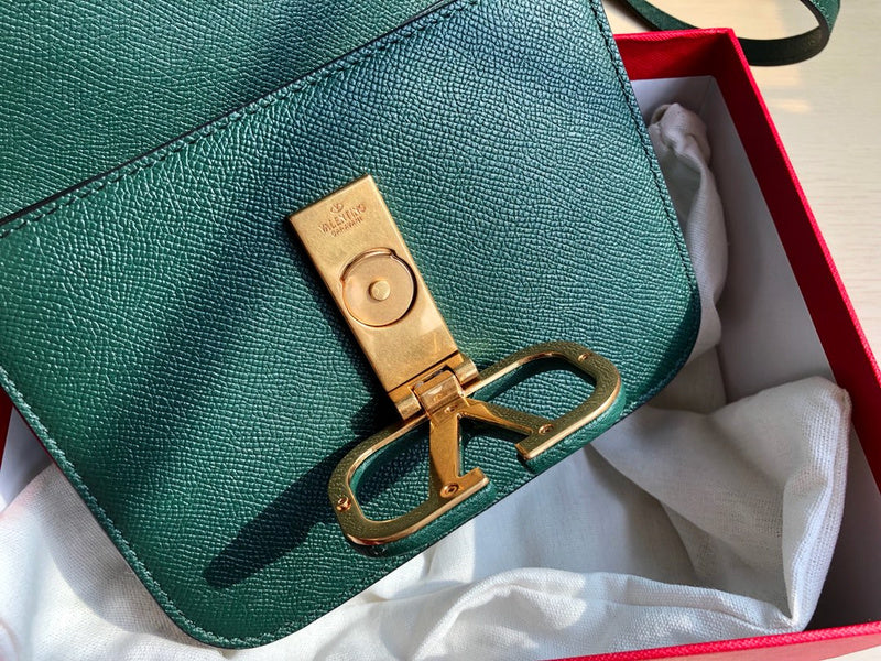 Amelia's Bag Gallery - VEL Bags - 1299